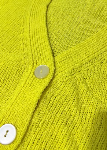 Sarı Örgü Kadın Hırka V Yaka - Görsel 3