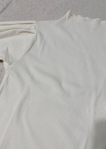 Kadın Beyaz Dik Yaka Truvakar Kollu Triko - Görsel 3