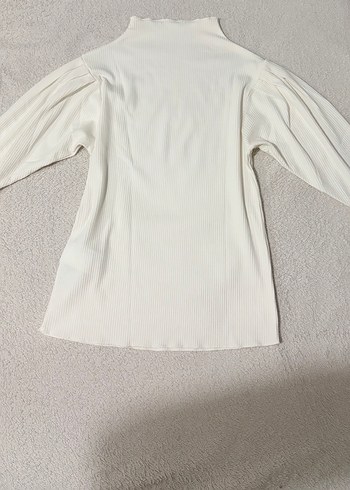 Kadın Beyaz Dik Yaka Truvakar Kollu Triko - Görsel 4