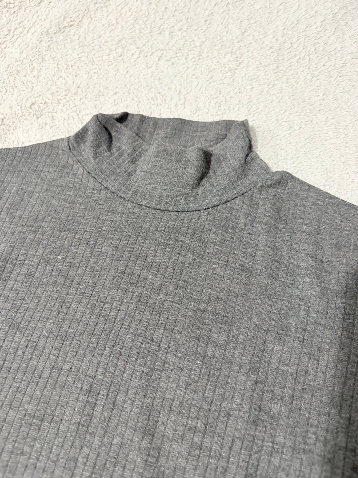 Benetton Antrasit Kadın Boğazlı Triko Kazak - Görsel 4