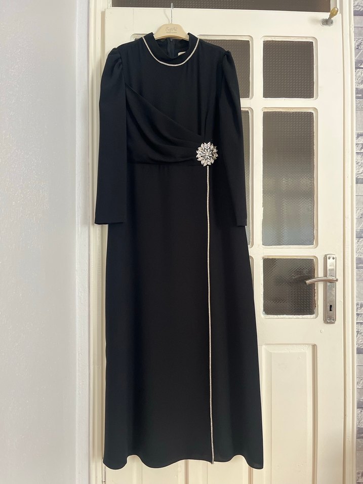Siyah Uzun Kollu Elbise - Görsel 3