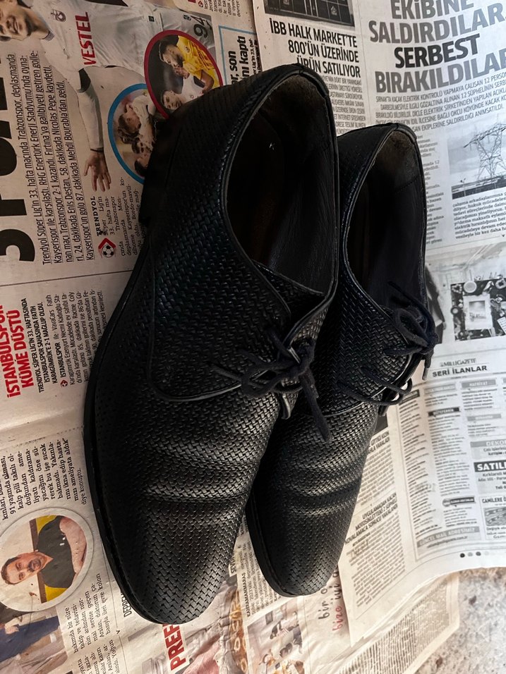 Derimod 
Siyah Klasik Erkek Ayakkabısı Velcro Detaylı - Görsel 3