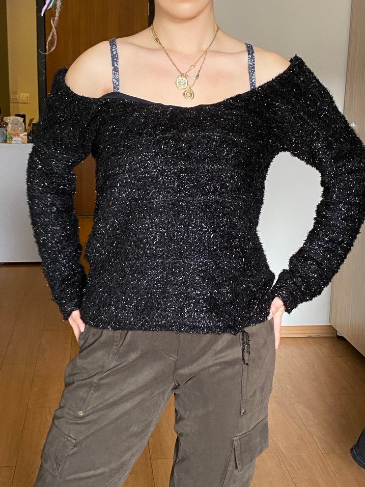 Kadın Siyah Kayık Yaka Triko Kazak - Görsel 3