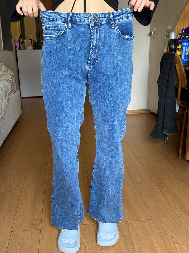 Kadın Mavi Bol Kesim Midi Kot Pantolon - Görsel 2