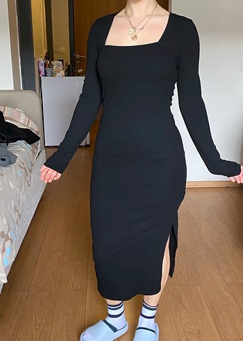 Siyah Uzun Kollu Midi Elbise - Görsel 2