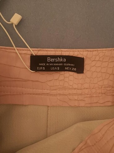 s Beden Bershka suni deri etek