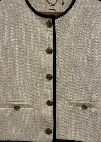 Düğmeli Beyaz Kadın Ceket- 38 Beden-Koton - Görsel 2