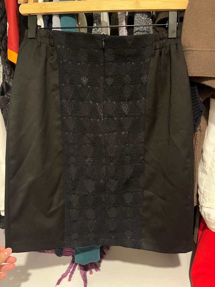 Siyah Gösterişli Midi Etek - Görsel 4