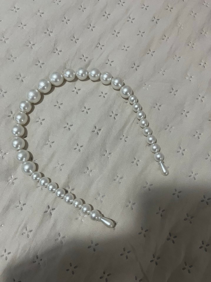 İnci Boncuklu Beyaz Taç - Görsel 3