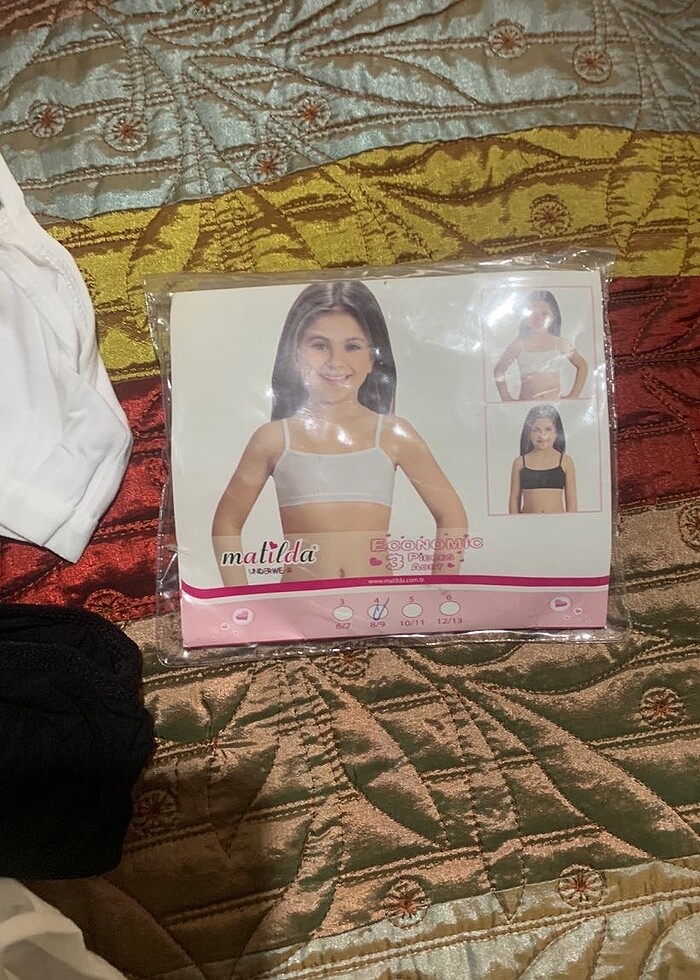 3 adet atlet - Görsel 2