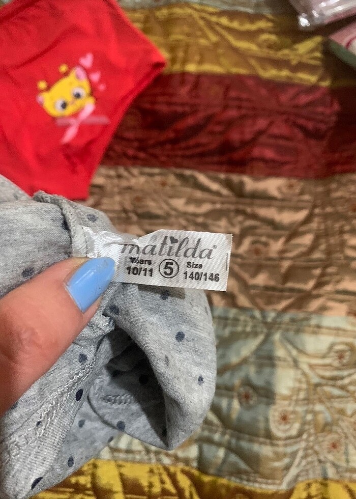 3 adet çamaşır - Görsel 2