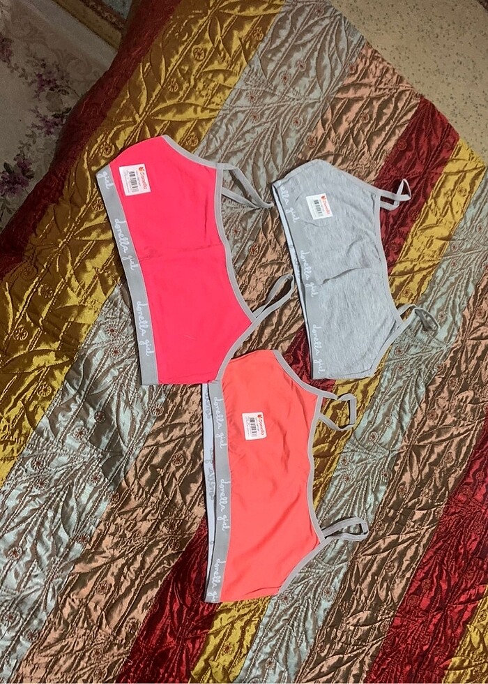 3 adet çamaşır - Görsel 2