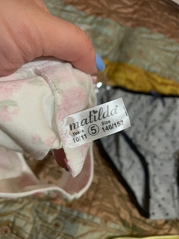 3 adet çamaşır - Görsel 2