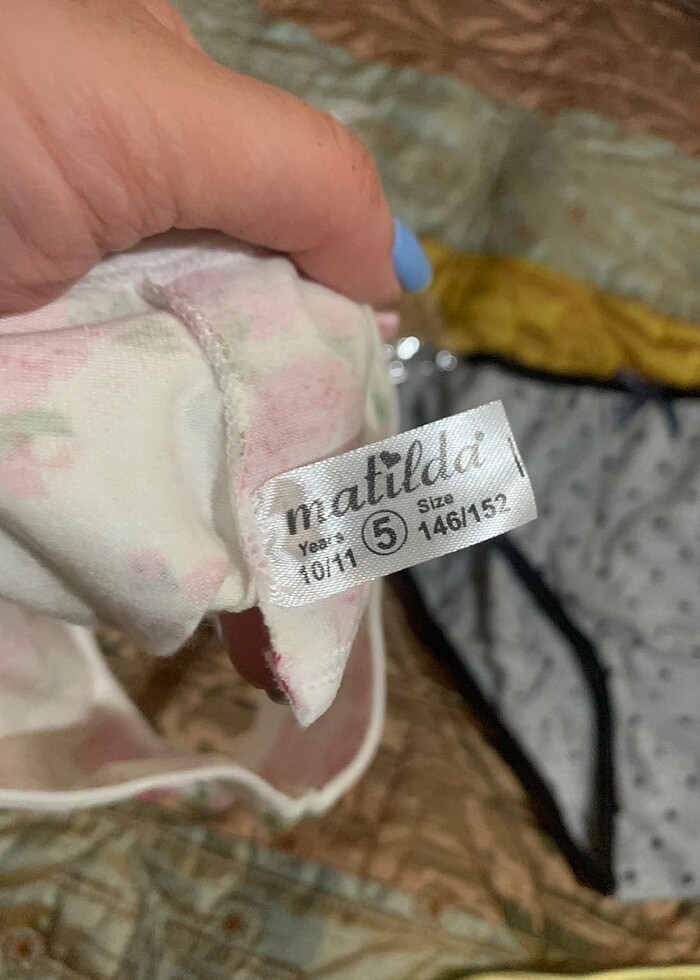 3 adet çamaşır - Görsel 2