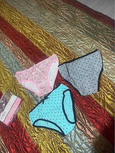 3 adet çamaşır - Görsel 3