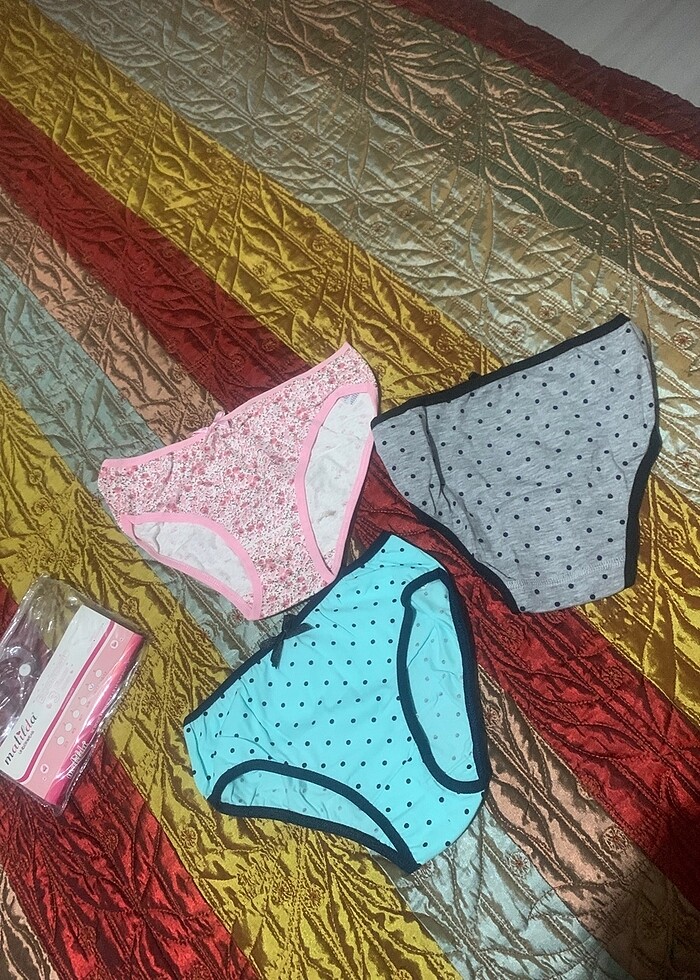 3 adet çamaşır - Görsel 3