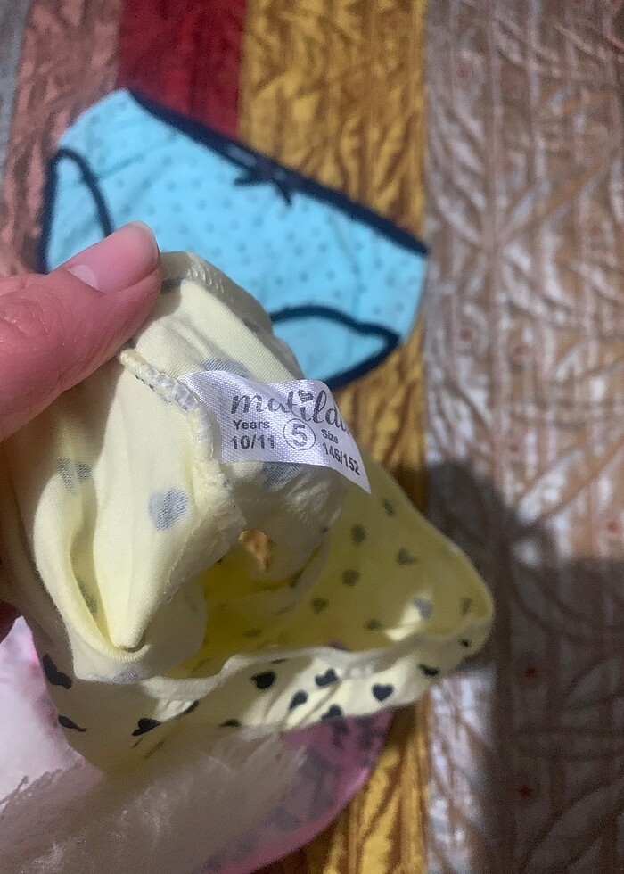 3 adet çamaşır - Görsel 2