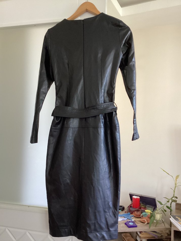 DERİ ELBİSE KUŞAKLI - Görsel 3