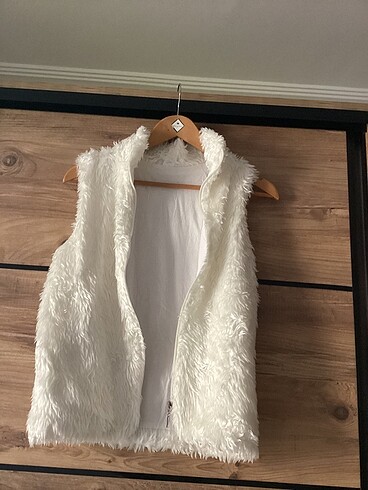 PELUŞ YELEK