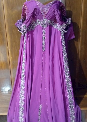 Uzun Mor Drapeli Straplez Kadın kına elbisesi - Görsel 2