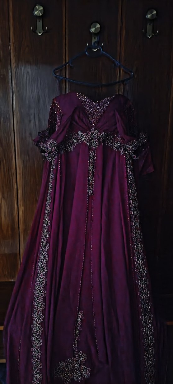 Uzun Mor Drapeli Straplez Kadın kına elbisesi - Görsel 4