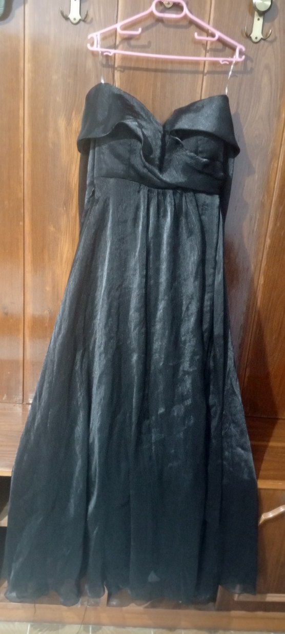 Siyah Straplez Gotik Uzun Abiye Elbise - Görsel 3