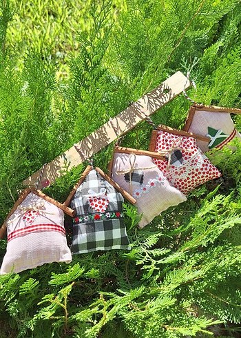 Renkli Kumaş Ev Şeklinde Dekoratif Süs - Görsel 2