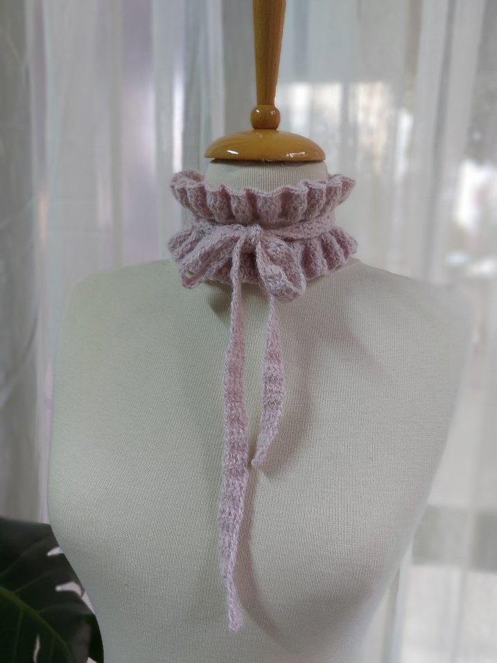 Bej Fırfırlı Örgü Kadın Boyunluk - Görsel 5