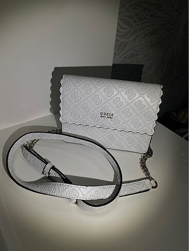 ORJİNAL GUESS ÇANTA