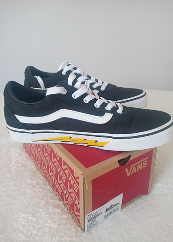 Vans Kadın Sokak Stili Spor Ayakkabı