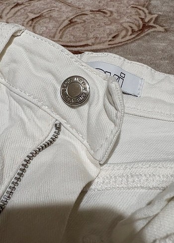 Kadın Beyaz Mini Denim Şort - Görsel 5