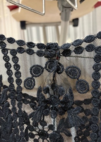 Dantel İşlemeli Siyah Uzun Kollu Bluz - Görsel 4