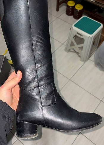 Siyah Deri Diz Üstü Blok Topuklu Bot - Görsel 2