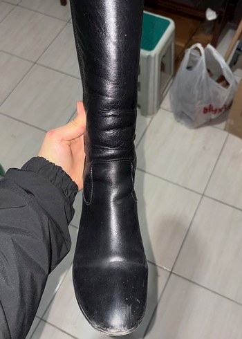 Siyah Deri Diz Üstü Blok Topuklu Bot - Görsel 3