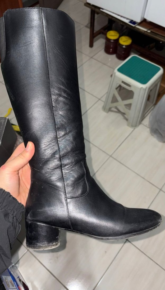 Siyah Deri Diz Üstü Blok Topuklu Bot - Görsel 2