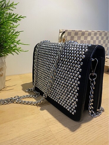 Prada prada taşlı model çanta????