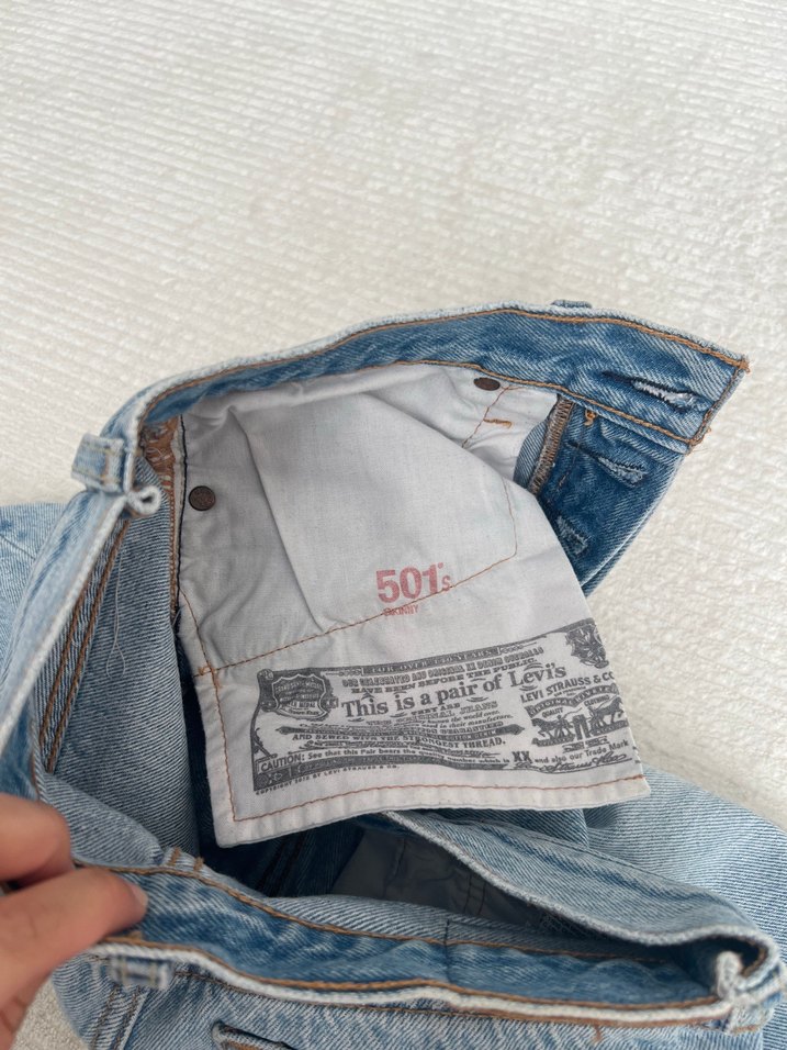 LEVİS — görsel 4/8