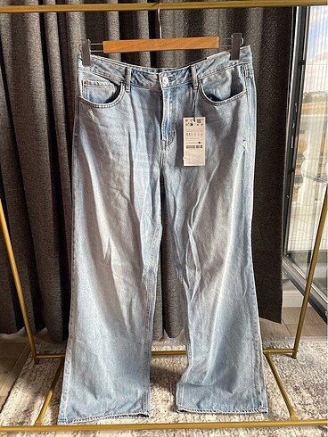 44 Beden mavi Renk Stradivarius D92 Straight Wide Jeans