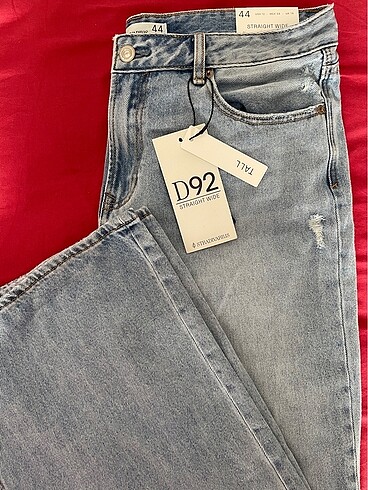 44 Beden Stradivarius D92 Straight Wide Jeans