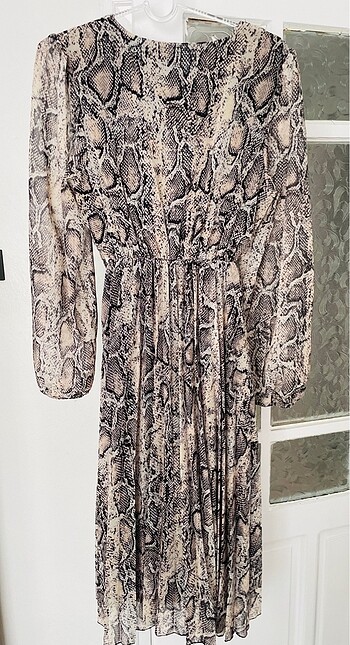 Kemerlı elbise - Görsel 4