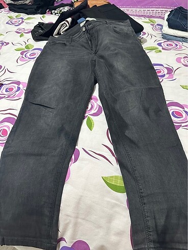 Lcwjeans 46 beden siyah gri arası bir renk