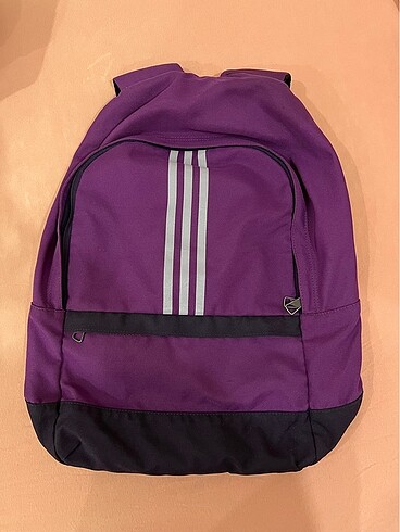 Orijinal Adidas sırt çantası
