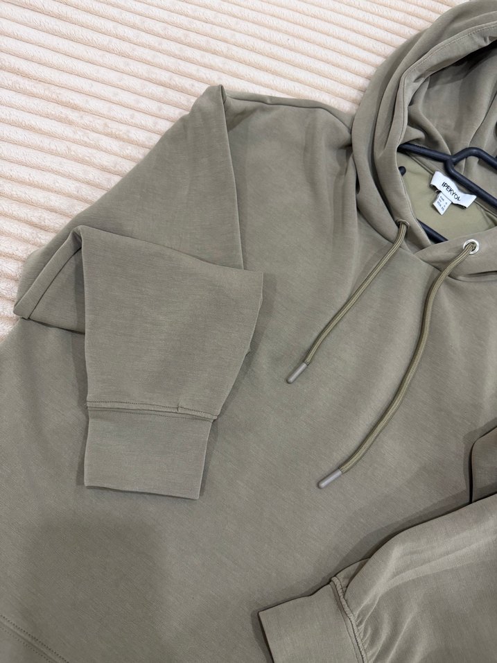 İPEKYOL Haki renk kapüşonlu sweatshirt - Görsel 3