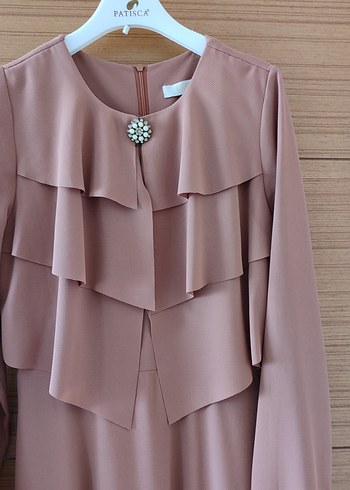 Bej Uzun Kollu Kat Katlı Uzun Elbise - Görsel 2