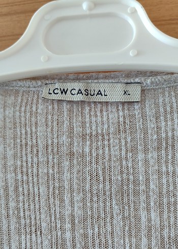 Bej Uzun Kollu Kadın Hırka - Görsel 5