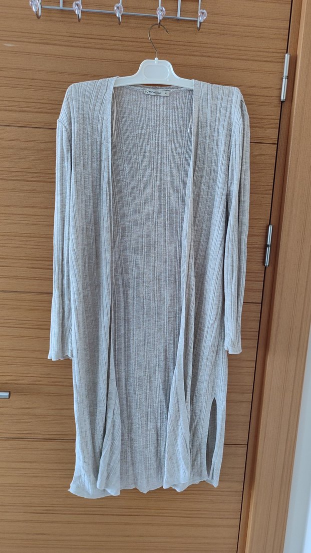 Bej Uzun Kollu Kadın Hırka - Görsel 2