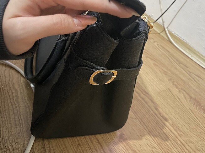  Beden guess kol çantası