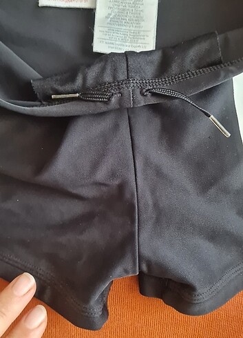 6 Yaş Beden Adidas Mayo Şort