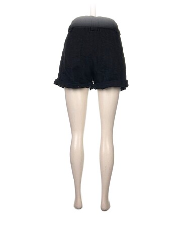 36 Beden Bershka Mini Şort %70 İndirimli.