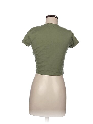 l Beden LC Waikiki T-shirt %70 İndirimli.